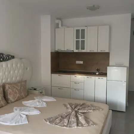 Appartement луксозни под наем в комплекс от затворен тип в м-ст каваците в созопол