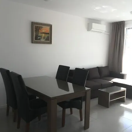 луксозни под наем в комплекс от затворен тип в м-ст каваците в созопол *