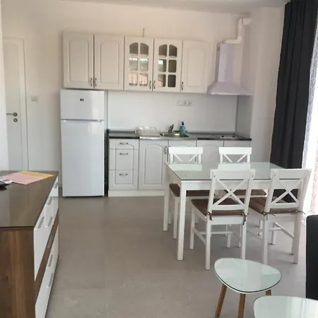 луксозни под наем в комплекс от затворен тип в м-ст каваците в созопол Apartment Dyuni