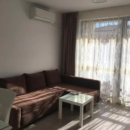 луксозни под наем в комплекс от затворен тип в м-ст каваците в созопол